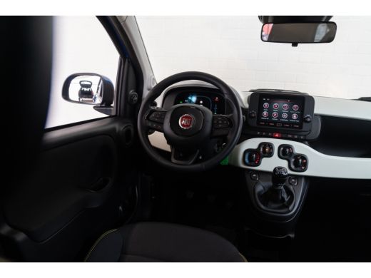 Fiat Panda Fiat 1.0 Hybrid Pandina | Apple Carplay & Android Auto | Parkeersensoren | Airco | Style Wielen | ActivLease financial lease