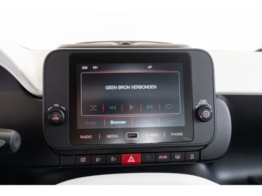 Fiat Panda Fiat 1.0 Hybrid Pandina | Apple Carplay & Android Auto | Parkeersensoren | Airco | Style Wielen | ActivLease financial lease