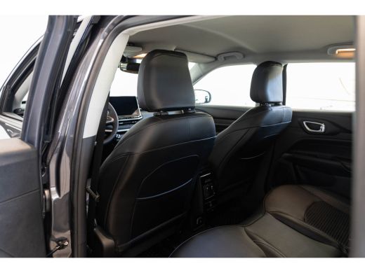 Jeep Compass Jeep 4xe 190 Plug-in Hybrid Altitude | Camera | Climate Controle | Leder | Apple Carplay & Androi... ActivLease financial lease