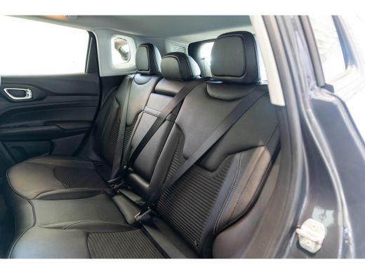Jeep Compass Jeep 4xe 190 Plug-in Hybrid Altitude | Camera | Climate Controle | Leder | Apple Carplay & Androi... ActivLease financial lease