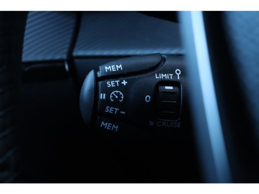Peugeot 208 1.2 75 Style | Cruise Control | Sensoren achter | Apple carplay / Androit auto | Airco ActivLease financial lease