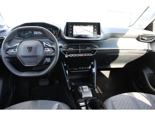 Peugeot e-208 EV Style 50 kWh | Navigatie | Stoelverwarming | Fase 3 | Nieuw model | BTW | ActivLease financial lease
