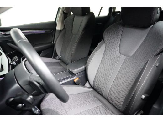 Skoda Octavia Combi 1.0 e-TSI 110PK DSG-7 Ambition | NAVIGATIE | STOELVERW. ADAPT. CRUISE ActivLease financial lease