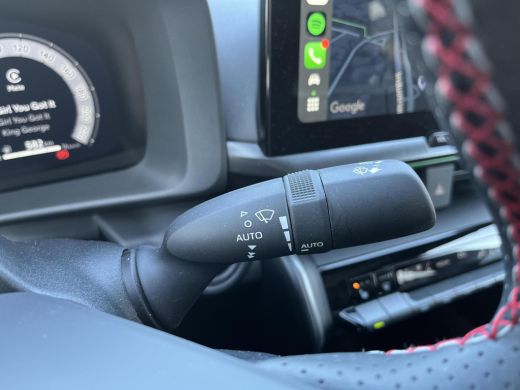 Toyota C-HR 2.0 Hybrid 200 GR SPORT PLUS | Navigatie | Apple CarPlay/Android auto | Elektrische achterklep | ... ActivLease financial lease