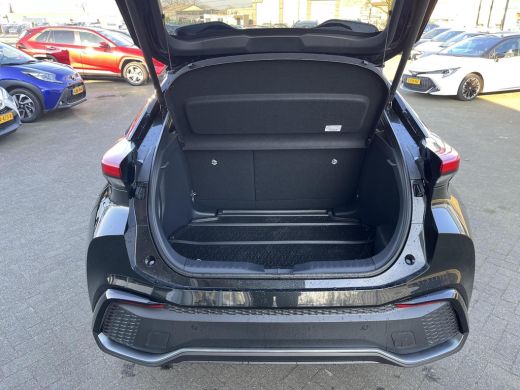 Toyota C-HR 2.0 Hybrid 200 GR SPORT PLUS | Navigatie | Apple CarPlay/Android auto | Elektrische achterklep | ... ActivLease financial lease