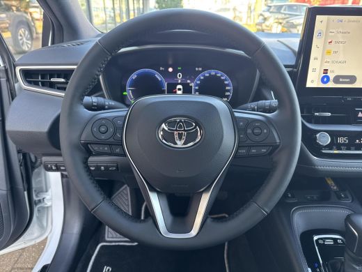 Toyota Corolla Touring Sports Hybrid 140 Bi-Tone Plus | 06-10141018 Voor meer informatie ActivLease financial lease