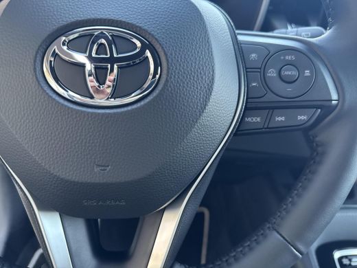 Toyota Corolla Touring Sports Hybrid 140 Bi-Tone Plus | 06-10141018 Voor meer informatie ActivLease financial lease