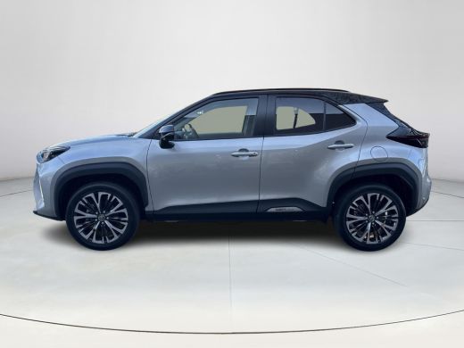 Toyota Yaris Cross 1.5 Hybrid 130 Executive | 06-10141018 Voor meer informatie ActivLease financial lease
