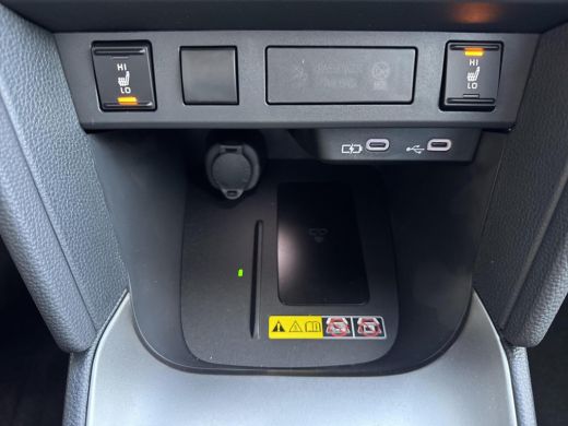 Toyota Yaris Cross 1.5 Hybrid 130 Executive | 06-10141018 Voor meer informatie ActivLease financial lease