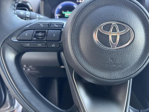 Toyota Yaris Cross 1.5 Hybrid 130 Executive | 06-10141018 Voor meer informatie ActivLease financial lease