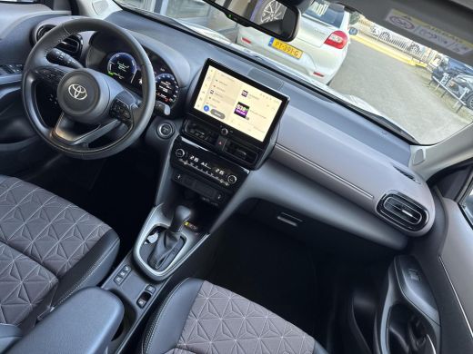 Toyota Yaris Cross 1.5 Hybrid 130 Executive | 06-10141018 Voor meer informatie ActivLease financial lease