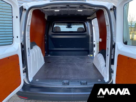 Volkswagen Caddy 2.0TDI L1H1 120PK Automaat Cruise Navi Car-Play Sensoren ACC Multifunctioneel stuurwiel ActivLease financial lease