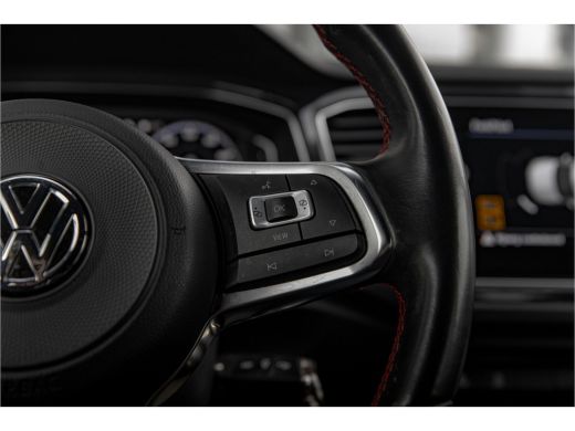 Volkswagen T-Roc 1.5 TSI Sport 150pk | Carplay | Adapt. Cruise | 17" | LED ActivLease financial lease