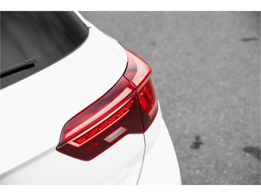 Volkswagen T-Roc 1.5 TSI Sport 150pk | Carplay | Adapt. Cruise | 17" | LED ActivLease financial lease