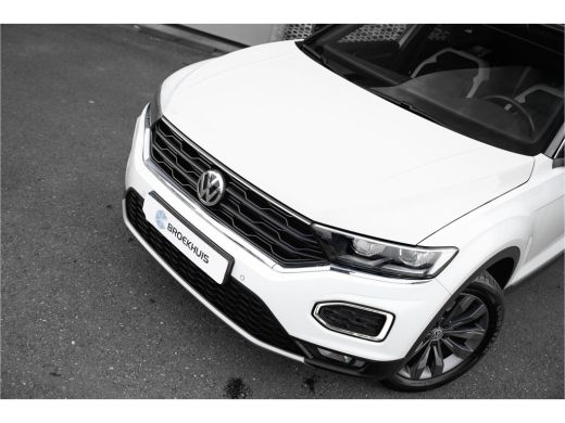Volkswagen T-Roc 1.5 TSI Sport 150pk | Carplay | Adapt. Cruise | 17" | LED ActivLease financial lease