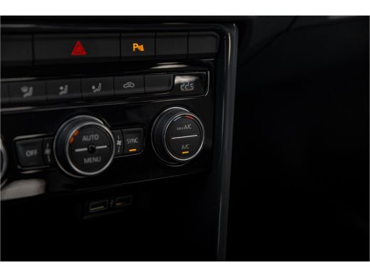 Volkswagen T-Roc 1.5 TSI Sport 150pk | Carplay | Adapt. Cruise | 17" | LED ActivLease financial lease