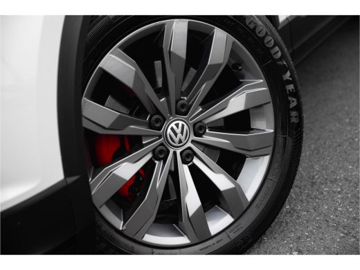 Volkswagen T-Roc 1.5 TSI Sport 150pk | Carplay | Adapt. Cruise | 17" | LED ActivLease financial lease