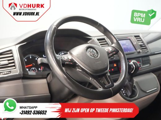 Volkswagen Transporter 2.0 TDI 150 pk DSG Aut. L2 BPM VRIJ! Carplay/ 2.5t Trekverm./ LMV/ Cruise/ Navi/ Trekhaak ActivLease financial lease