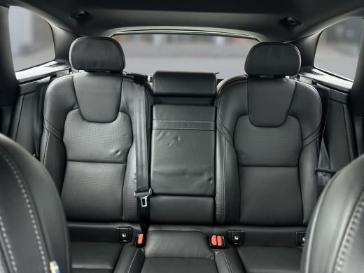 Volvo  XC60 B5 Inscription | Geventileerd Nappa leder | Elektr. verstelbare Massagestoelen | Adaptieve cruise... ActivLease financial lease