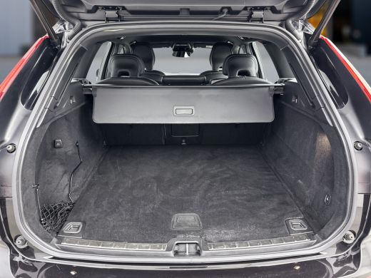 Volvo  XC60 B5 Inscription | Geventileerd Nappa leder | Elektr. verstelbare Massagestoelen | Adaptieve cruise... ActivLease financial lease