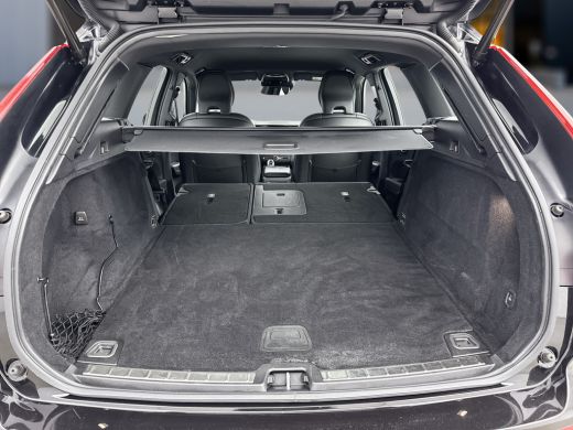 Volvo  XC60 B5 Inscription | Geventileerd Nappa leder | Elektr. verstelbare Massagestoelen | Adaptieve cruise... ActivLease financial lease