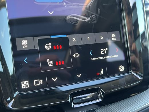 Volvo  XC60 Volvo T6 Plug-in hybrid AWD Ultimate Dark | Luchtvering | Bowers&Wilkins | Trekhaak | Panoramadak... ActivLease financial lease