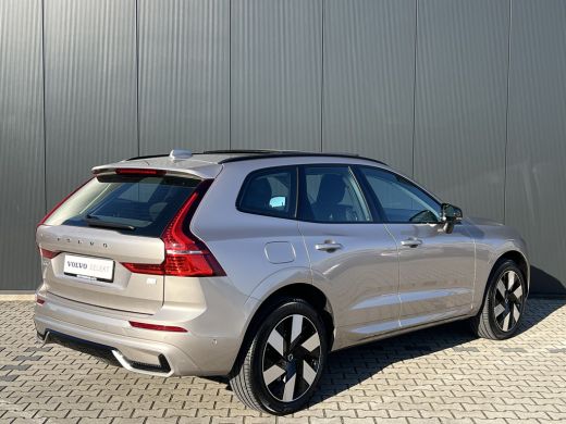 Volvo  XC60 Volvo T6 Plug-in hybrid AWD Ultimate Dark | Luchtvering | Bowers&Wilkins | Trekhaak | Panoramadak... ActivLease financial lease