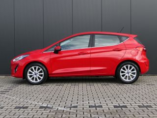 Ford Fiesta 1.0 EcoBoost Titanium | Climate Control | Lichtmetalen velgen | CarPlay/Android Auto | Sportstoel...