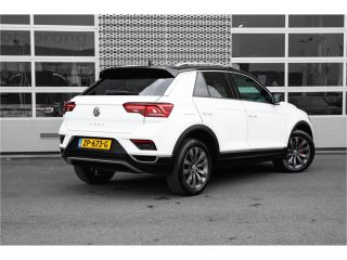 Volkswagen T-Roc 1.5 TSI Sport 150pk | Carplay | Adapt. Cruise | 17" | LED