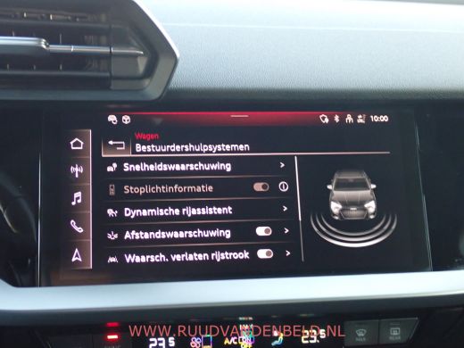 Audi A3 Limousine 30TFSI ACC/SPORTSTOEL/TREKHAAK/FULL-LED/CARPLAY ActivLease financial lease