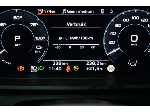 Audi Q4 e-tron 40 S Edition 77 kWh 204PK | LEDER | PANORAMADAK | CAMERA | AUTO A. KLEP ActivLease financial lease