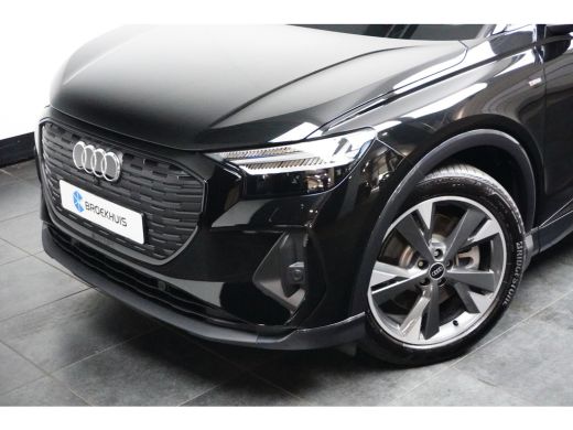 Audi Q4 e-tron 40 S Edition 77 kWh 204PK | LEDER | PANORAMADAK | CAMERA | AUTO A. KLEP ActivLease financial lease