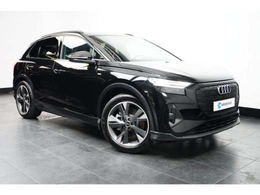 Audi Q4 e-tron 40 S Edition 77 kWh 204PK | LEDER | PANORAMADAK | CAMERA | AUTO A. KLEP ActivLease financial lease