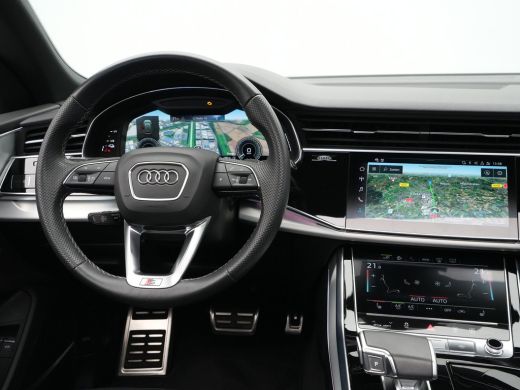Audi Q8 60 TFSI e 460pk quattro Pro Line S-Line Competition Panorama Navigatie Acc Stoelverwarming B&O Lu... ActivLease financial lease