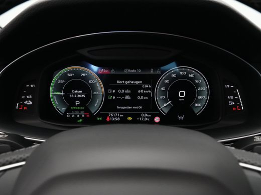 Audi Q8 60 TFSI e 460pk quattro Pro Line S-Line Competition Panorama Navigatie Acc Stoelverwarming B&O Lu... ActivLease financial lease