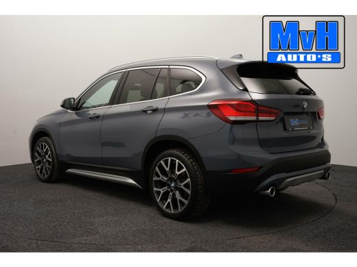 BMW X1 sDrive20i VDL Nedcar Edition|LEDER|H/K AUDIO|CAMERA|NAP ActivLease financial lease