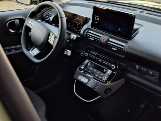 Hyundai Inster Evolve 49 kWh | Navigatie | Climate Control | Adaptief cruise control | Apple Carplay/Android Aut... ActivLease financial lease
