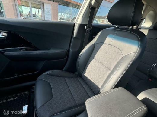Kia Niro 1.6 GDi PHEV DynamicPlusLine 55km volledig electrisch rijden Hierna hybride , Navigatie , Camera ... ActivLease financial lease