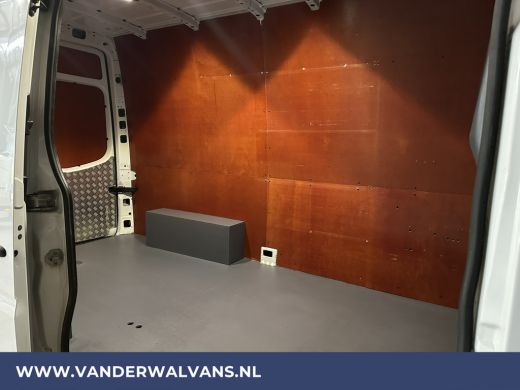 Mercedes Sprinter 316 CDI 163pk L2H2 Euro6 Airco | 2800kg trekhaak | Cruisecontrol Parkeersensoren ActivLease financial lease