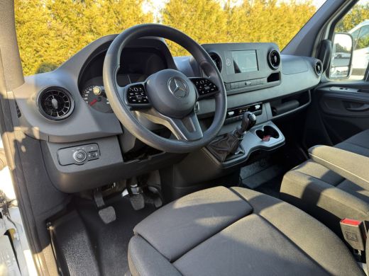 Mercedes Sprinter 317 CDI 170 PK / L3H2 / MBUX / **NETTE BUS** / AIRCO / CRUISE / CAMERA / PDC / 3-ZITS / CARPLAY ActivLease financial lease