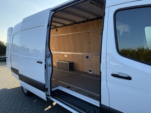 Mercedes Sprinter 317 CDI 170 PK / L3H2 / MBUX / **NETTE BUS** / AIRCO / CRUISE / CAMERA / PDC / 3-ZITS / CARPLAY ActivLease financial lease