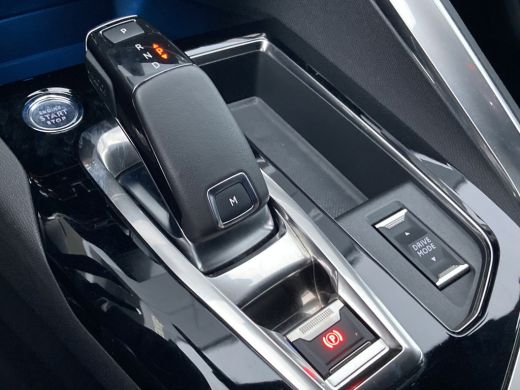 Peugeot 5008 1.6 PureTech GT | Airco | Camera | Adapt-Cruise | 7 zits | Trekhaak | Airco | Camera | Adapt-Crui... ActivLease financial lease
