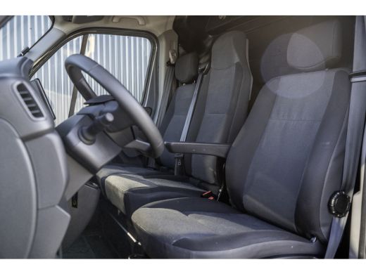 Renault Master 2.3 dCi L2H2 | Euro 6 | 136 PK | Cruise | Airco | Navigatie ActivLease financial lease