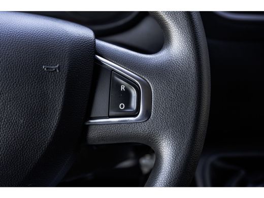 Renault Master 2.3 dCi L2H2 | Euro 6 | 136 PK | Cruise | Airco | Navigatie ActivLease financial lease