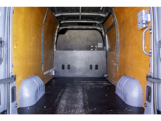 Renault Master 2.3 dCi L2H2 | Euro 6 | 136 PK | Cruise | Airco | Navigatie ActivLease financial lease