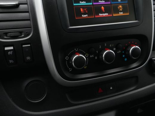 Renault Trafic 2.0 dCi 120 T27 L1H1 Work Edition Navigatie Trekhaak Cruise Led ActivLease financial lease