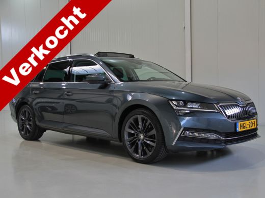 Skoda Superb Combi 1.4 TSI iV 218pk | Facelift | Pano dak | Trekhaak Skoda Superb Combi 1.4 TSI iV 218pk | Facelift | Pano dak | Trekhaak