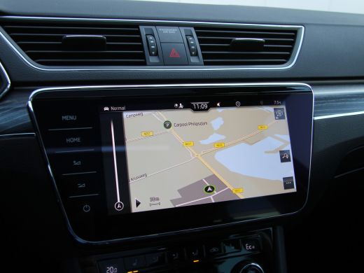 Skoda Superb Combi 1.4 TSI iV 218pk | Facelift | Pano dak | Trekhaak ActivLease financial lease