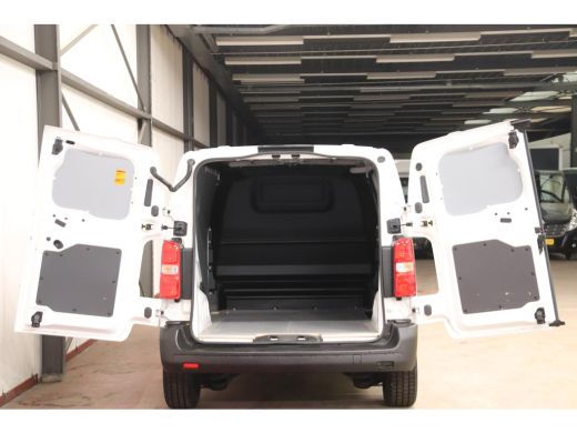Toyota ProAce Worker 2.0 145PK L2H1 EURO 6 ActivLease financial lease