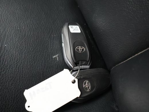 Toyota ProAce 2.0 D-4D LONG + 2 SCHUIFDEUREN | LEDER | STOELVERW. | NAVIGATIE | TREKHAAK ActivLease financial lease